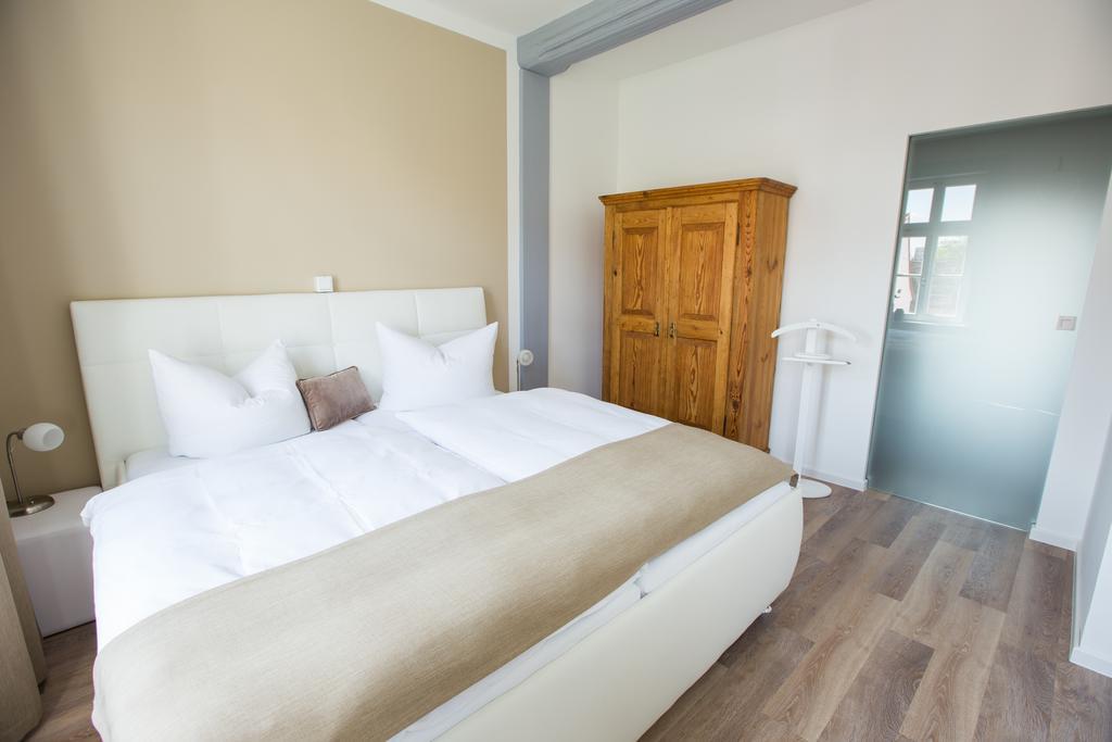 Hotel Artem Orbis à Iéna Extérieur photo